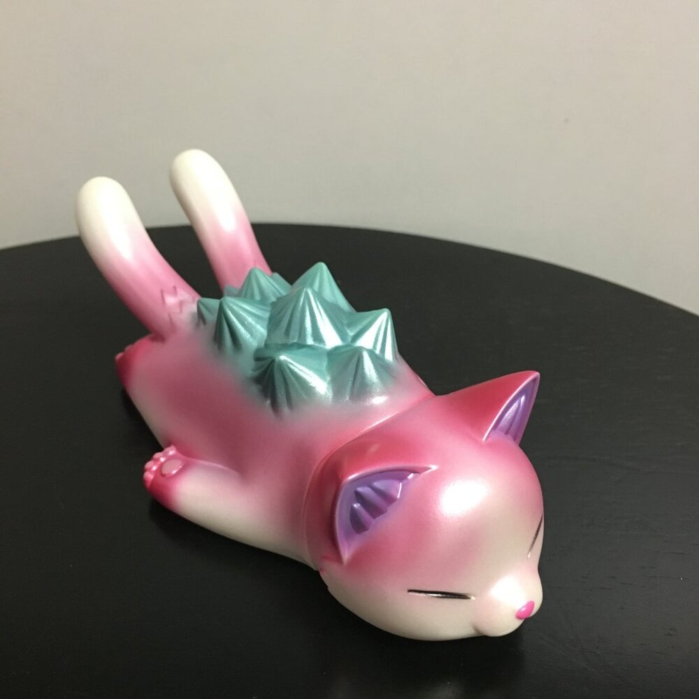 Pink Frozen Sleeping Negora Konatsuya Sofubi Vinyl Figure Rare